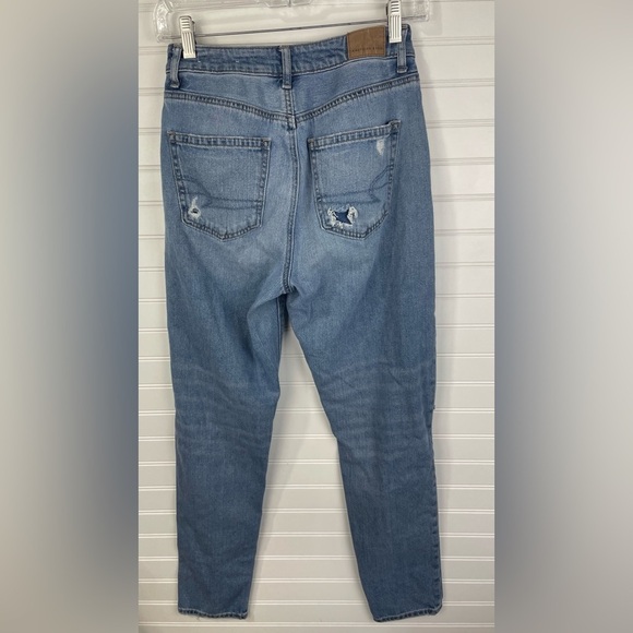 American Eagle Blue Denim Ripped Mom Jean Comfort Stretch Waistband Jeans 2 Long - Picture 5 of 14